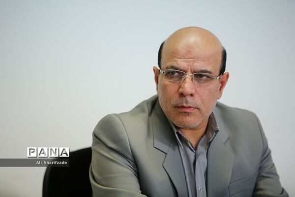 نشست مشترک اداره قرآن، عترت و نماز وزارت آموزش و پرورش با ستاد اقامه نماز