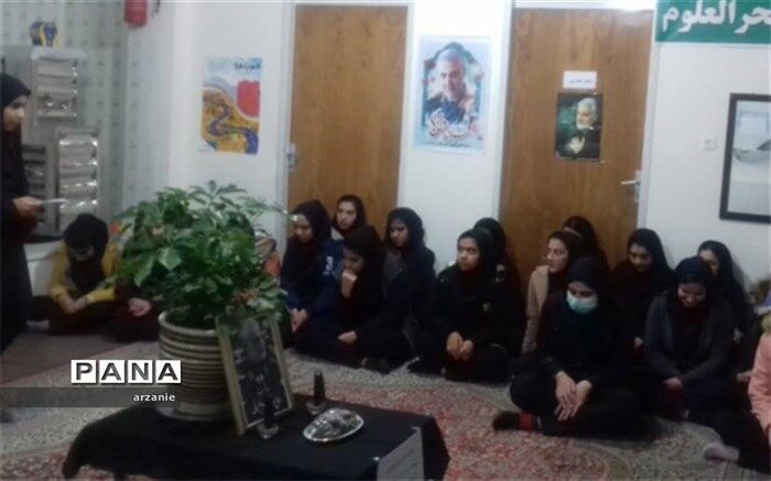مراسم بزرگداشت سردار سپهبد شهید قاسم سلیمانی در دبیرستان بحرالعلوم  برگزار شد