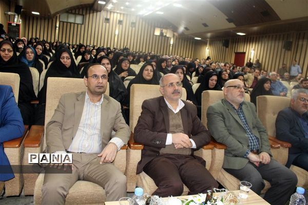 مراسم گرامیداشت سردار سپهبد شهید حاج قاسم سلیمانی و همرزمانش در کانون امام علی (ع) کرج