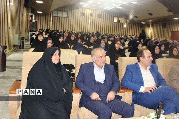 مراسم گرامیداشت سردار سپهبد شهید حاج قاسم سلیمانی و همرزمانش در کانون امام علی (ع) کرج