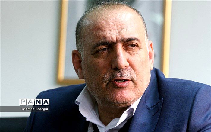 رمضانی: سیل مهربانی همکلاسی‌های ۲ یکم بهمن با محوریت سازمان دانش‌آموزی برگزار می‌شود
