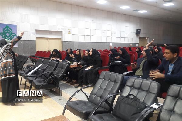 برگزاری کارگاه توانمندسازی آموزشی  پیشتازان در شهرستان مسجدسلیمان