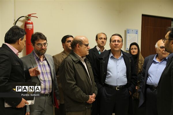 بازدید معاونت دانشگاه علوم پزشکی تهران  و نماینده وزرات بهداشت از دانشگاه آزاد واحد شهرقدس