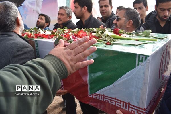 تشییع پیکر شهید سانحه هوایی تهران در بهاباد