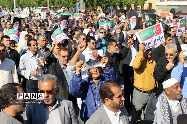 حماسه حضور مردم بوشهر در میثاق با ولایت  حمایت از سپاه و آرمان های انقلاب