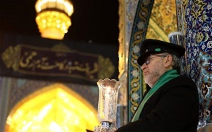 کشیک ۱۳۹ نفر از خادمیاران مهریزی در حرم امام رضا (ع)