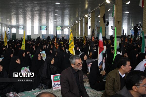 مراسم یادبود سپهبد شهید حاج قاسم سلیمانی در مصلی قدس زاهدان