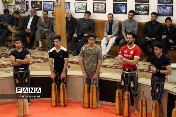 مراسم سالگرد پهلوان تختی در محل زورخانه مالک اشتر بیرجند