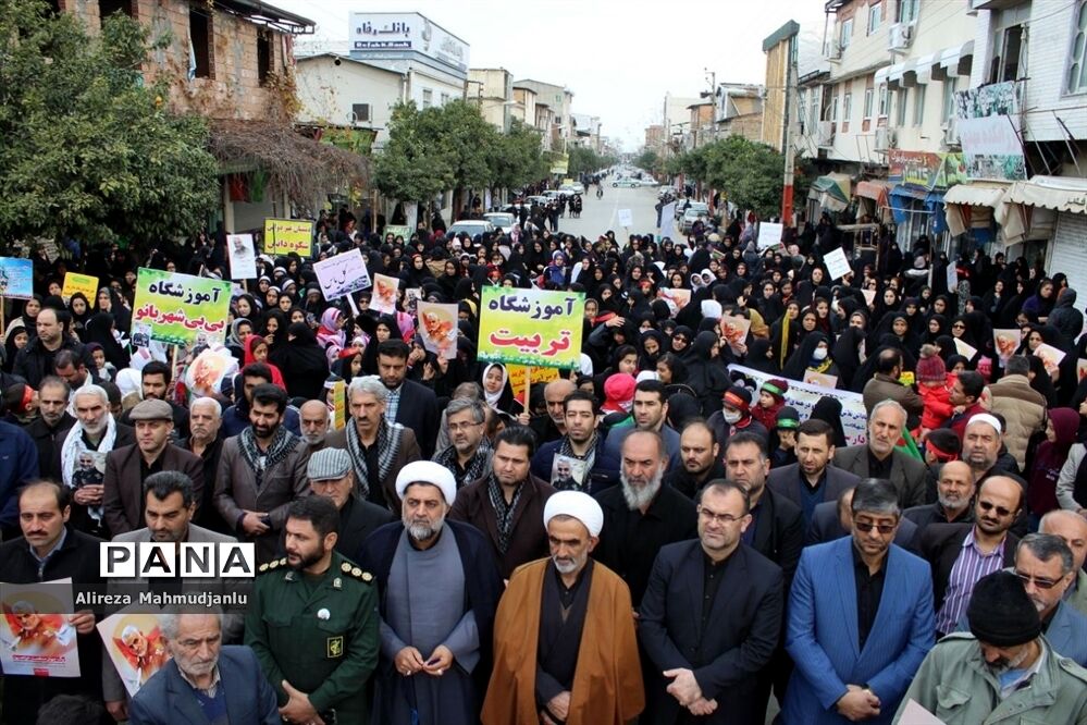 تجمع مردم گلوگاه به مناسبت بزرگداشت شهید سردار سلیمانی