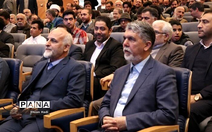 واکنش وزیر فرهنگ به جنجال‌ها بر سر سانحه سقوط هواپیما