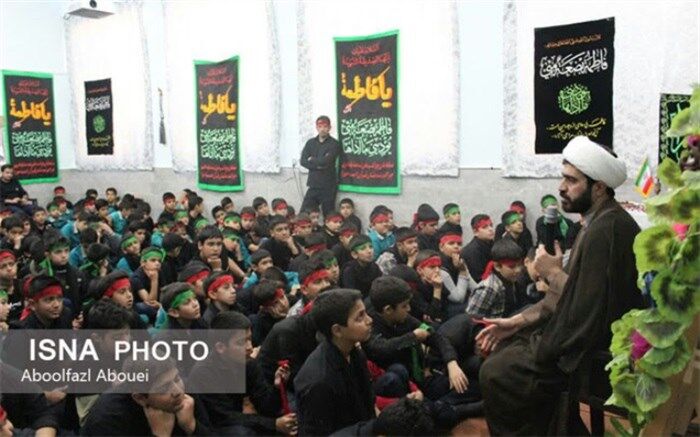 اشک ماتم نوجوانان مهریزی در سوگ سردار دل‌ها