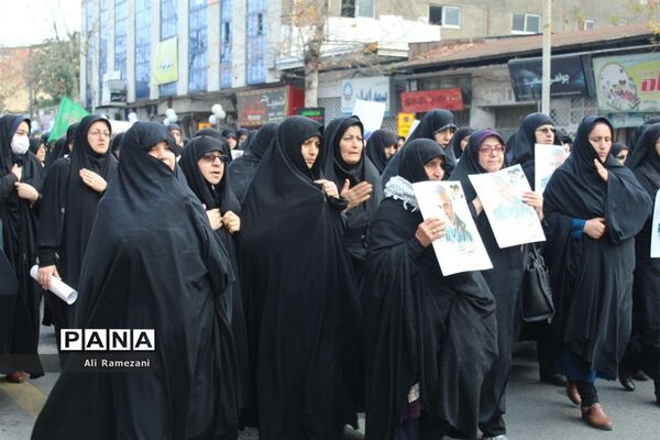 مراسم دسته روی ایام فاطمیه و هفتمین روز شهادت سردارسلیمانی در قائم شهر