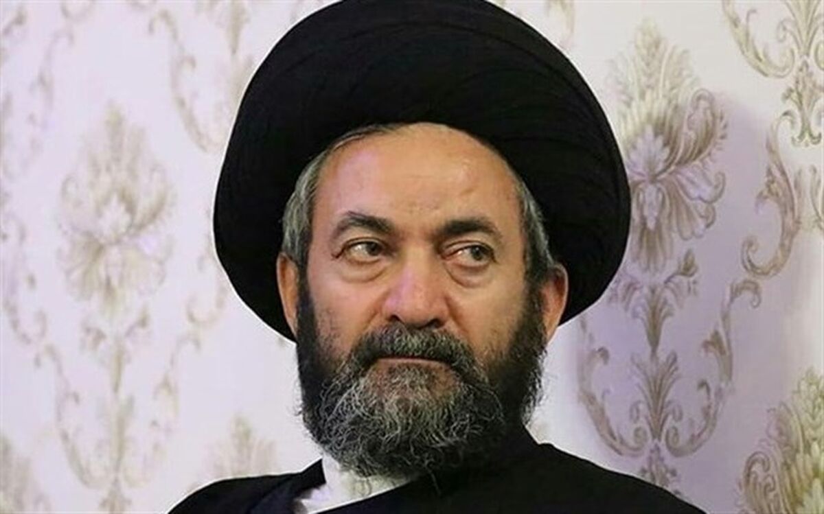 مصاحبه نماینده ولی فقیه در استان اردبیل با شبکه تلویزیونی سی ان ان ترک