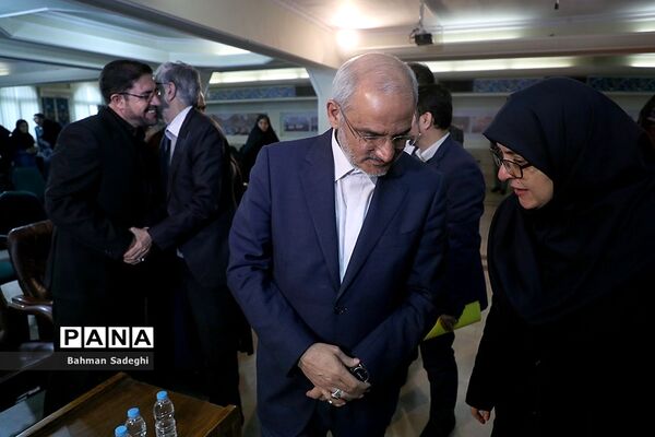 مراسم یادبود دانش‌ پژوهان المپیادی درسقوط هواپیمای اوکراینی