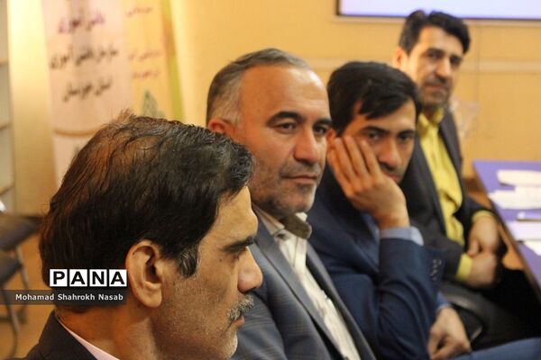 نشست شورای برنامه‌ریزی سازمان دانش آموزی خوزستان