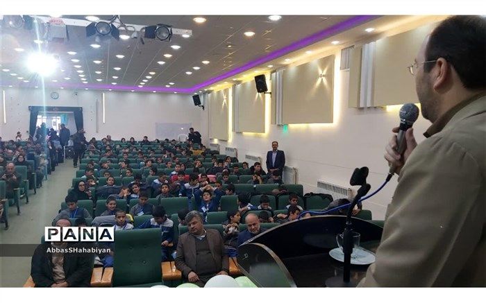 همایش بزرگ دوستداران طبیعت در سالن شهیدشهابیان کانون لقمان کاشمربرگزارشد