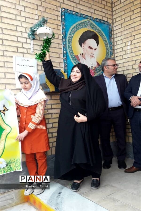 مراسم نواختن زنگ  هوای پاک در مدارس شهرستان امیدیه