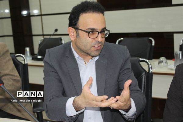 نشست کمیته فرهنگیان و دانش آموزی دهه فجر انقلاب اسلامی استان بوشهر