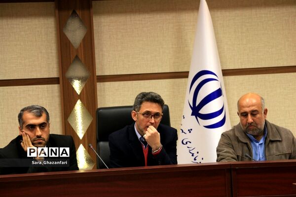 نشست مدیران روابط عمومی اداره‌های شهرستان ساری در فرمانداری