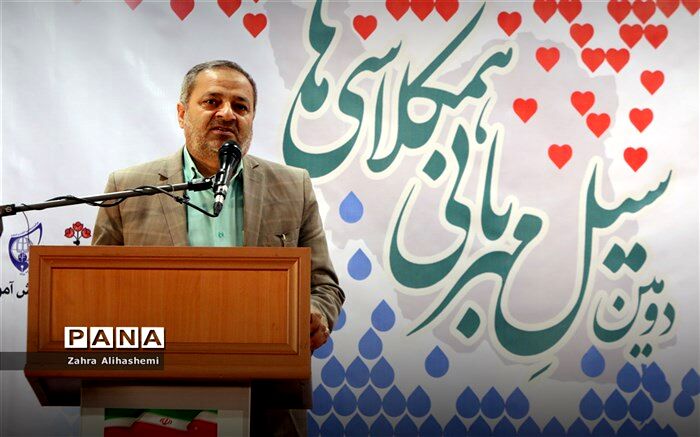 کاظمی: سیل مهربانی یک کار فرهنگی و تربیتی است