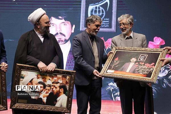 همایش پاسداشت چهلمین سالگرد تأسیس اتحادیه انجمن‌های اسلامی دانش‌آموزان