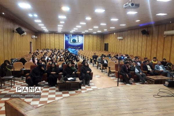 نخستین کارگاه آموزشی خبرنگاری و سواد رسانه‌ای  شهرستان شوش دانیال