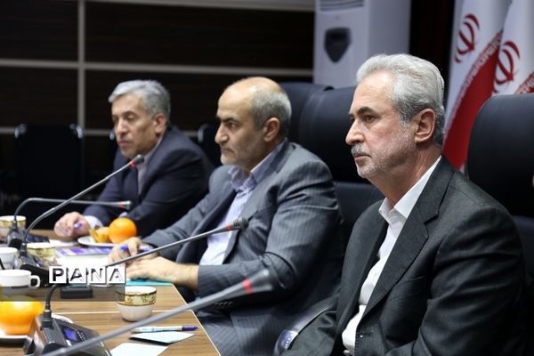 هفتمین جلسه شورای آموزش و پرورش سال ۹۸  استان آذربایجان شرقی در باشگاه فرهنگیان