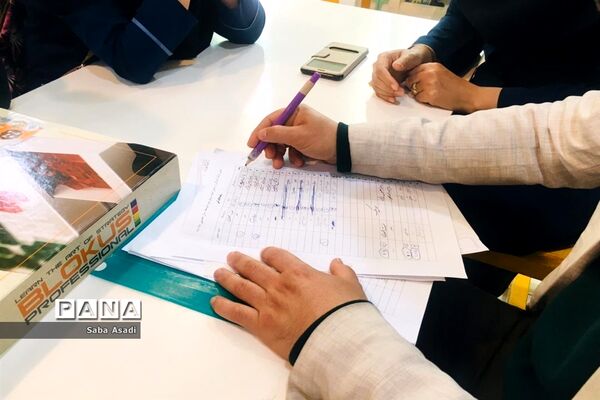 رقابت دانش‌آموزان گله‌دار درالمپیاد رویش