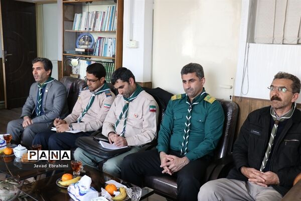 نشست مدرسان پیشتازان سازمان دانش آموزی خراسان رضوی