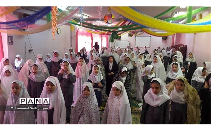 آموزش وضو و قرائت نماز دانش آموزی در منطقه19