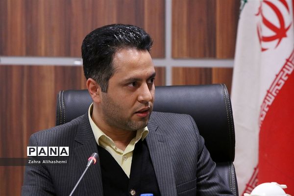 جلسه شورای مشورتی جوانان شهرستان تهران در کانون مفتح