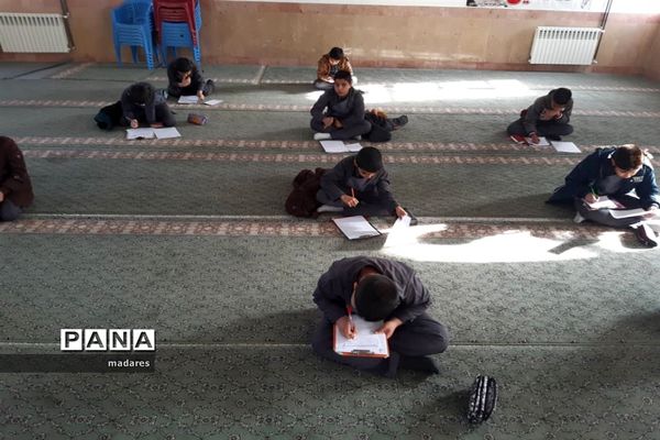 برگزاری مسابقه عطر انتظاردر مدارس ابرکوه