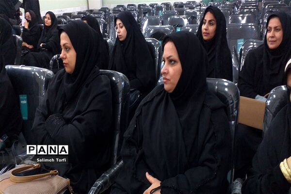 برگزاری کارگاه ارتقای مهارت های پرورشی مربیان مدارس دخترانه  شهرستان حمیدیه