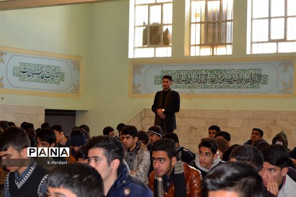 آیین عزاداری و سوگواری حضرت فاطمه زهرا(س) در دبیرستان مومنین