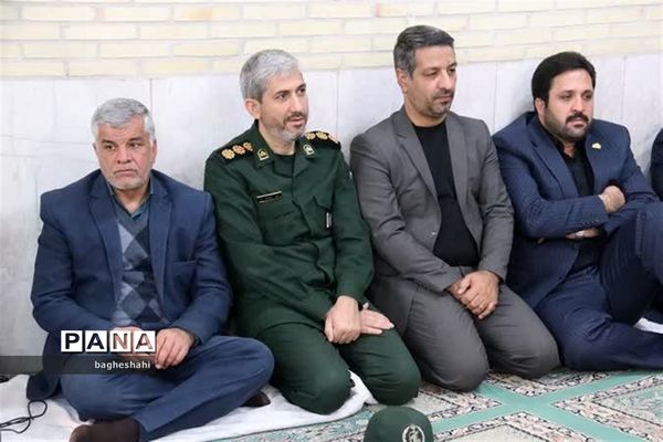 وداع با شهید گمنام دراداره‌کل آموزش و پرورش استان یزد