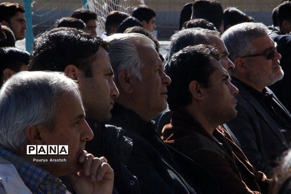 یادواره شهدای دانش آموز هنرستان خیامی بیرجند