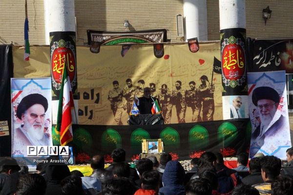 یادواره شهدای دانش آموز هنرستان خیامی بیرجند