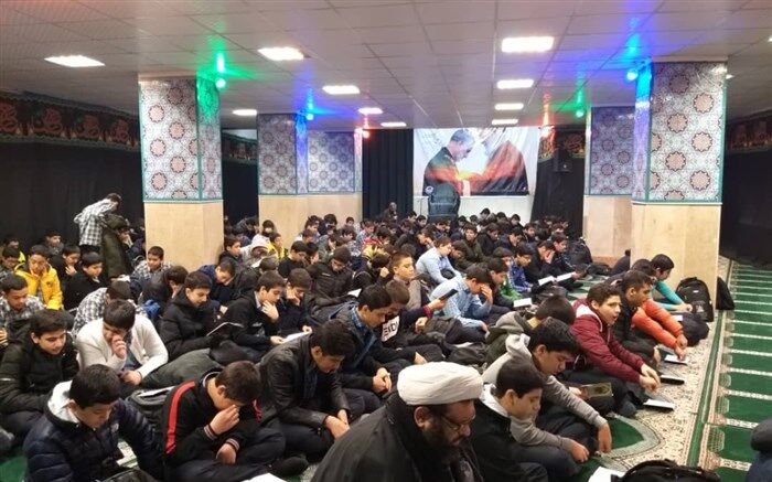 ایام فاطمیه نماد عشق شیعیان به ولایت  منطقه12