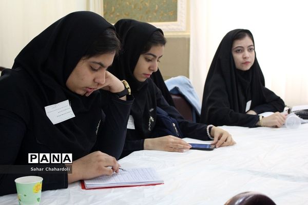 افتتاحیه دهمین دوره انتخابات مجلس و شورای دانش آموزی همدان