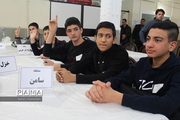 افتتاحیه دهمین دوره انتخابات مجلس و شورای دانش آموزی همدان