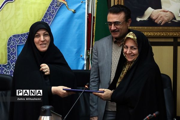 یکصد و نود و سومین جلسه شورای آموزش و پرورش شهر تهران