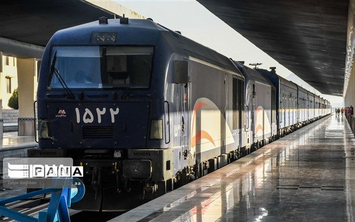 حرکت قطار گردشگری لرستان از سرگرفته می شود