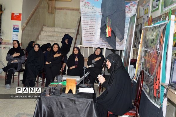 مراسم سوگواری ایام فاطمیه دانش آموزان در فیروزکوه