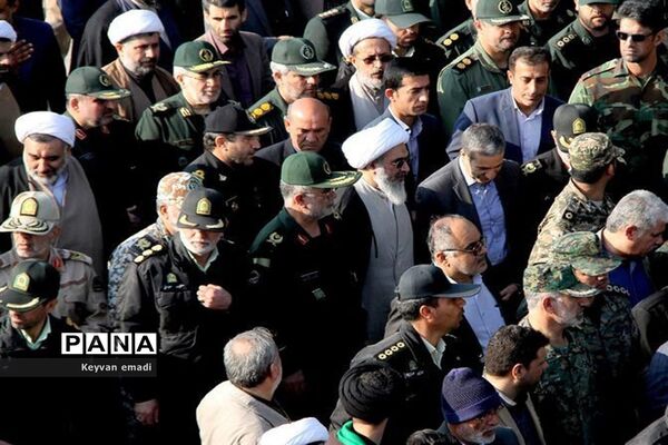 استقبال از پیکرهای پاک 3 شهید گمنام دفاع مقدس در فرودگاه بوشهر
