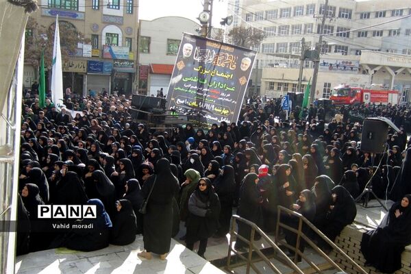 اجتماع بزرگ عزادارن فاطمی در کرمانشاه