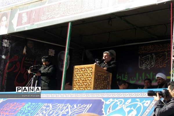 اجتماع بزرگ عزادارن فاطمی در کرمانشاه