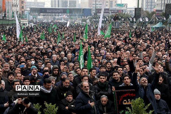 اجتماع عاشورای فاطمی در میدان هفت تیر