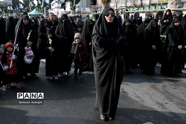 اجتماع عاشورای فاطمی در میدان هفت تیر