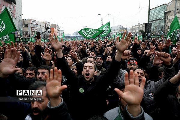 اجتماع عاشورای فاطمی در میدان هفت تیر