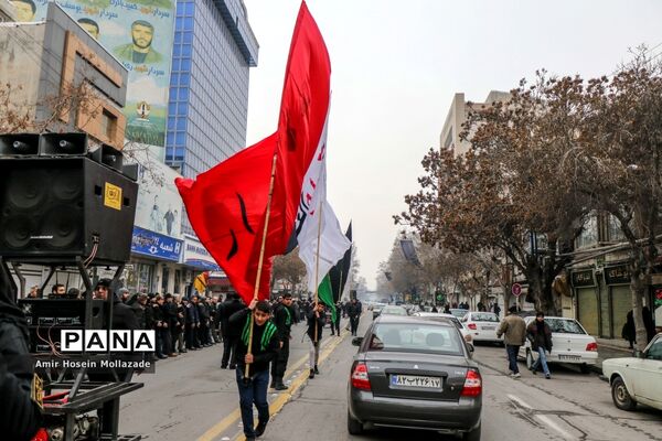 عزاداری خیابانی مردم ارومیه در سوگ حضرت فاطمه زهرا (س)